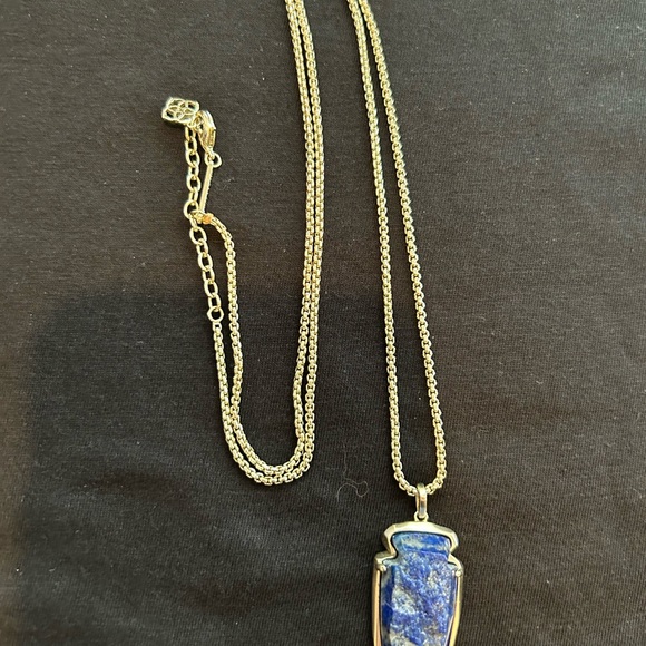 COPY - Kendra Scott lapis & gold necklace - Picture 3 of 3